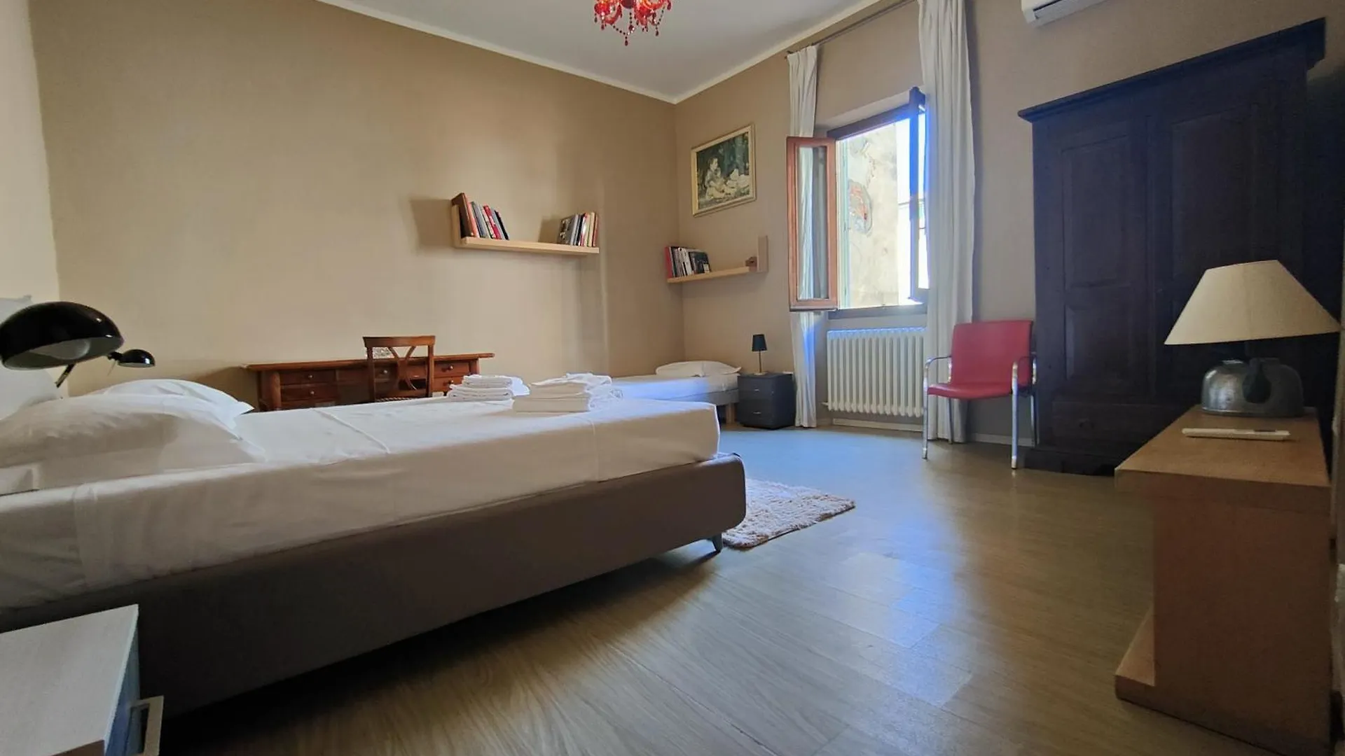 La Casa Di Maisa - Self Check-In - Florence Italy